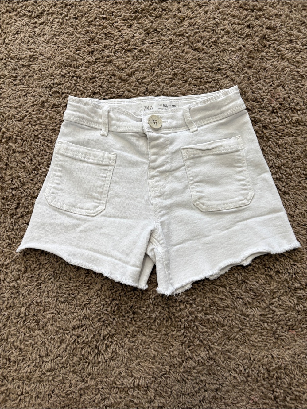 Zara White Denim Frayed Pocket Shorts